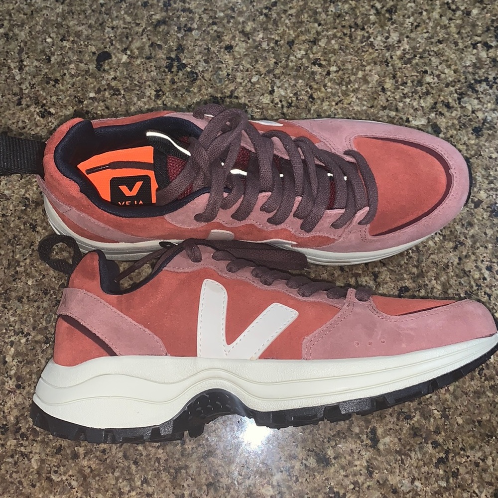 BRAND NEW Veja Athletic Sneakers